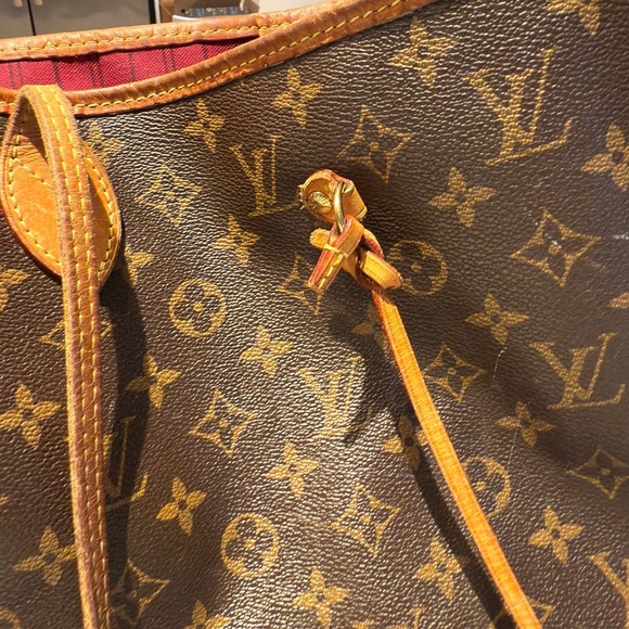 Largest LV neverfull - Picture 8 of 8